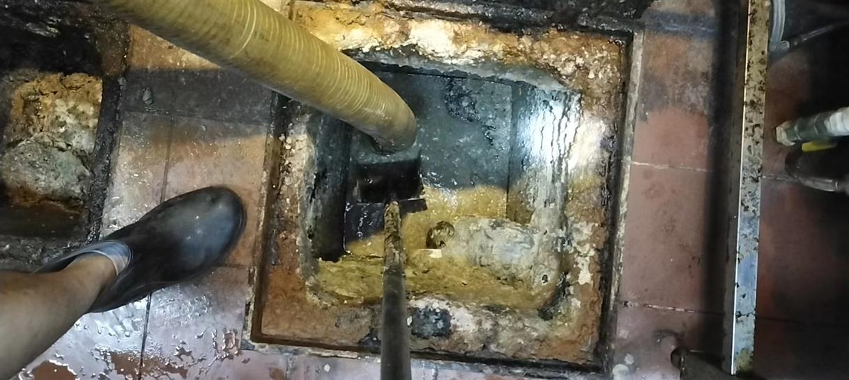 陇川污水池清理一般都有毒气，怎么预防中毒呢？