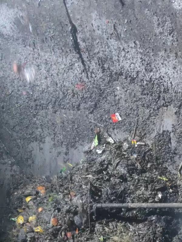 陇川污水池清理
